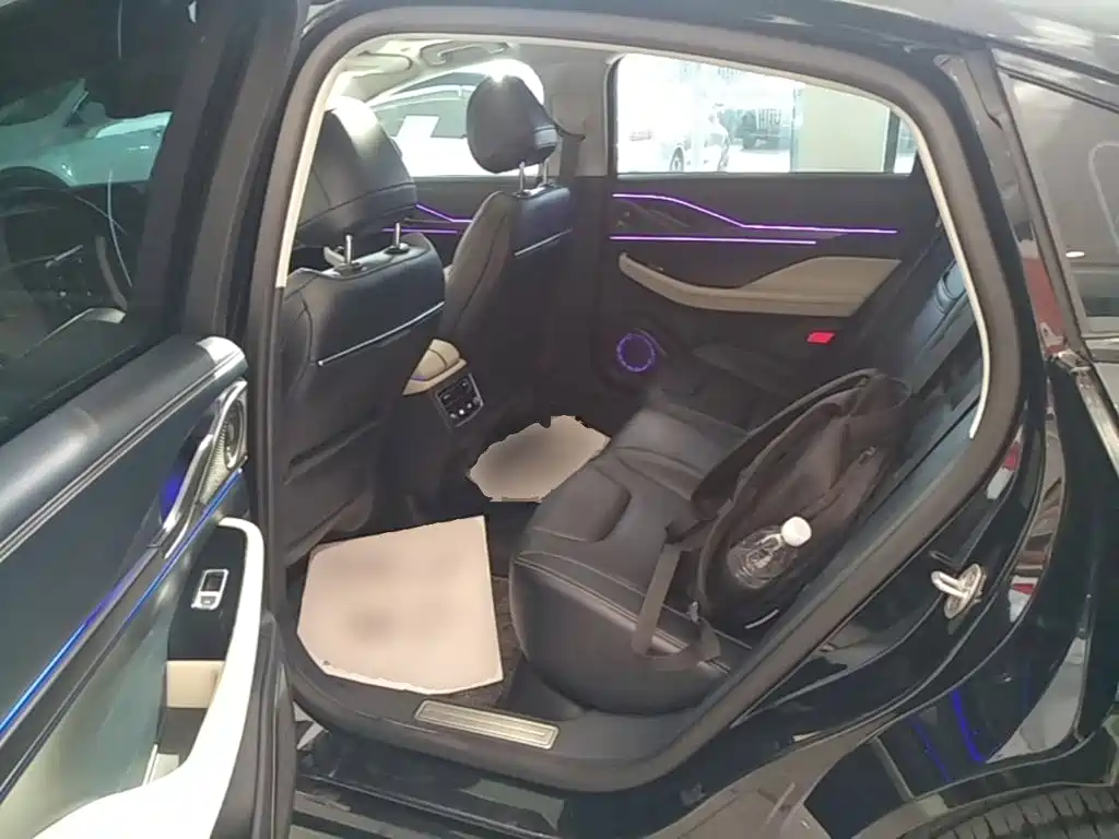 Lincoln Z — миниатюра 17