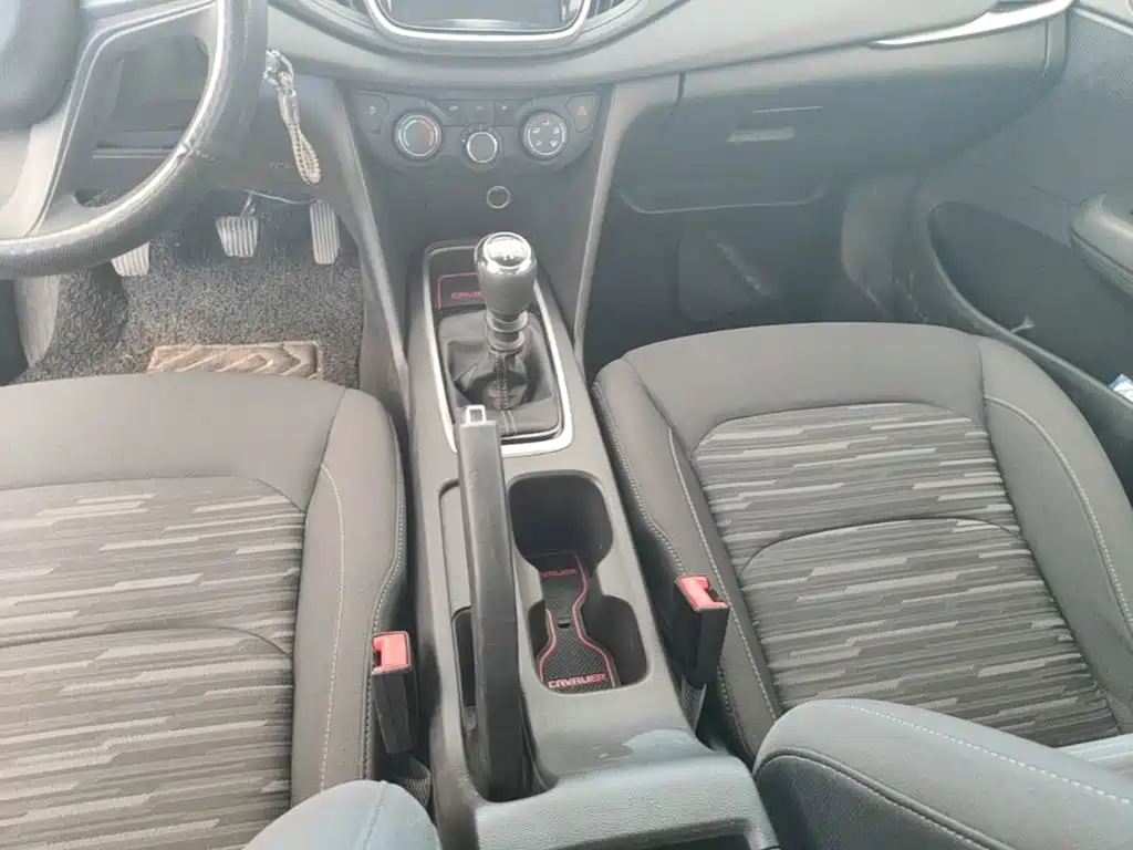 Chevrolet Cavalier — миниатюра 14