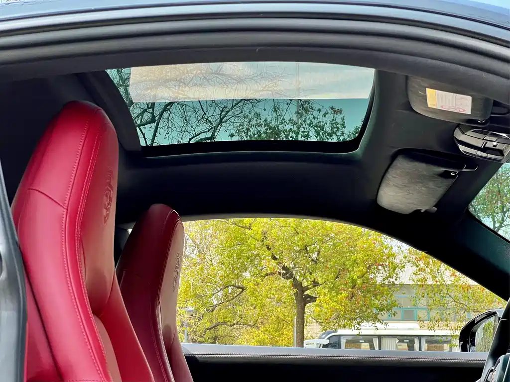 Porsche 911 2023 Carrera 3.0T