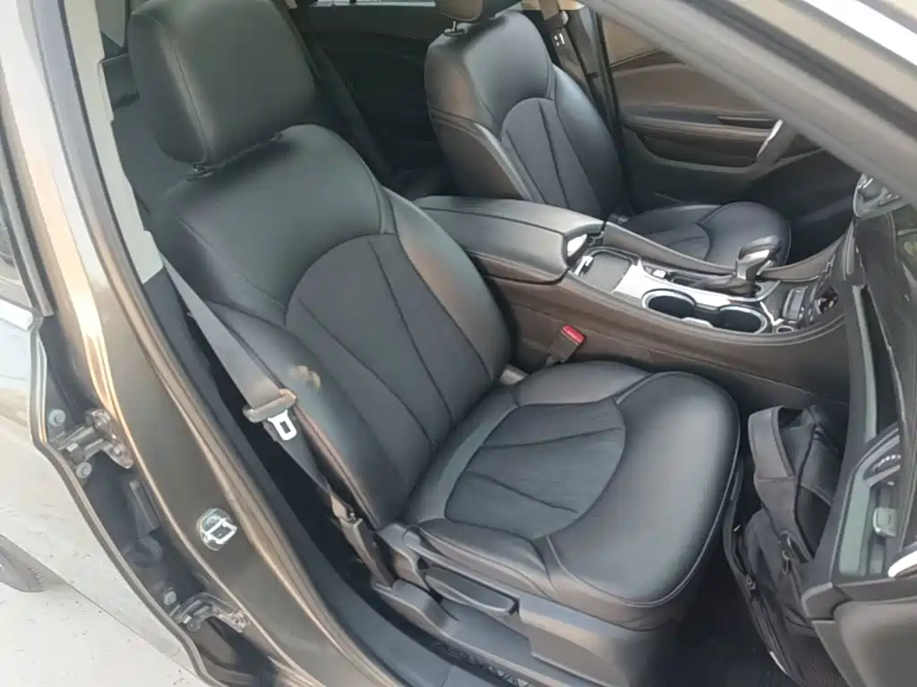 Buick Envision Plus — миниатюра 25