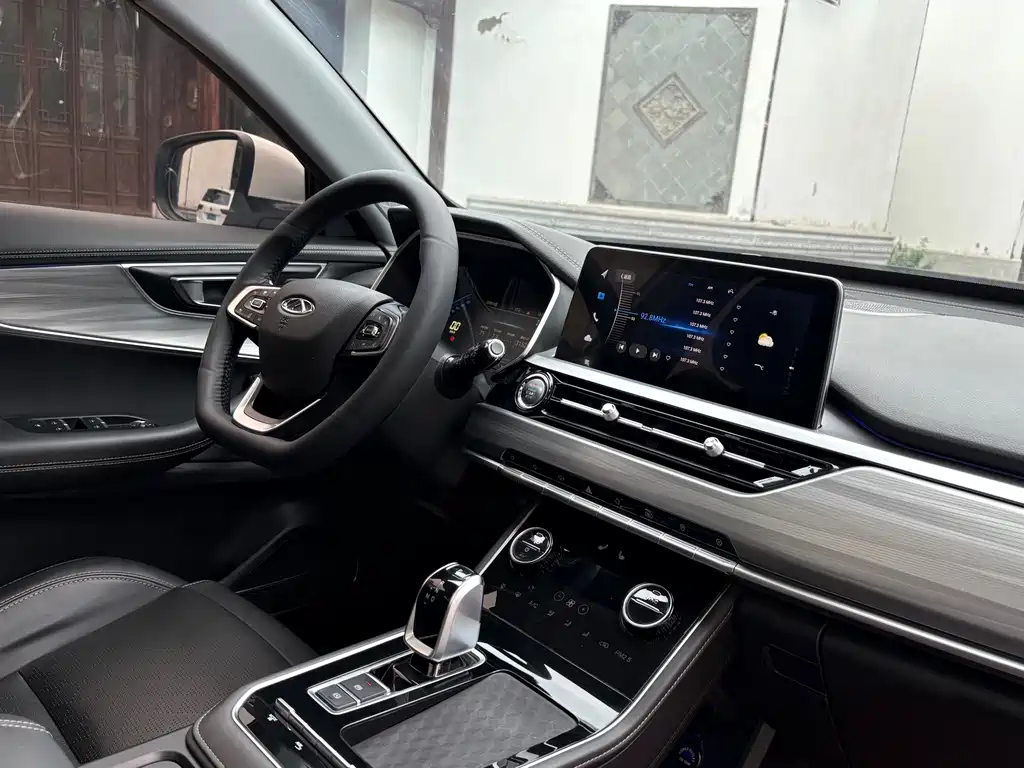 Chery Tiggo 8 — миниатюра 12