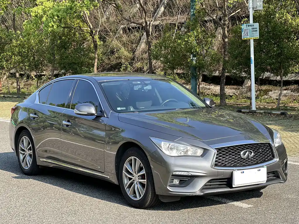 Infiniti Q50L — миниатюра 3