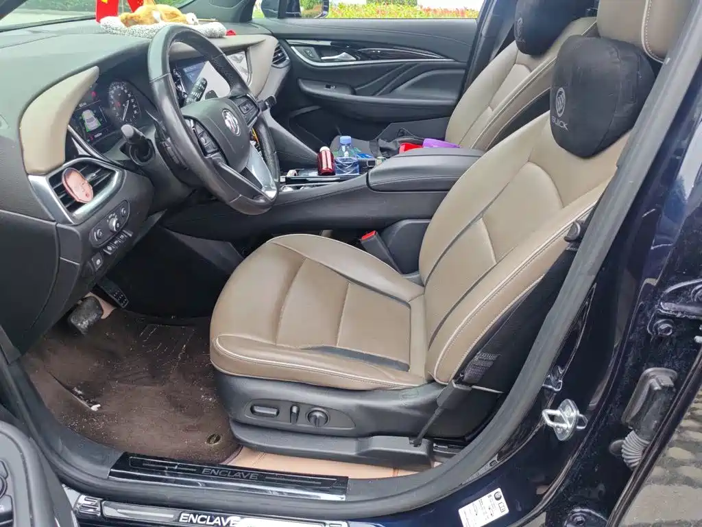 Buick Enclave — миниатюра 12