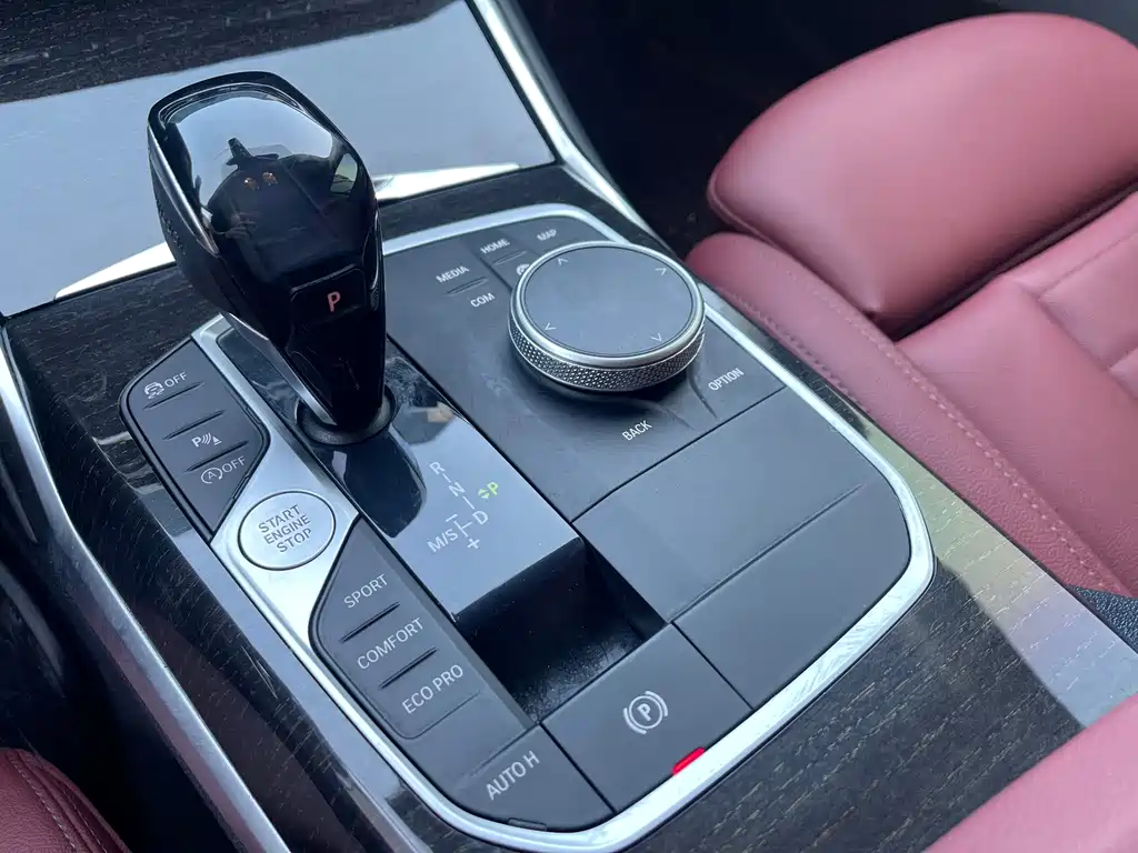 BMW 3 Series — миниатюра 8