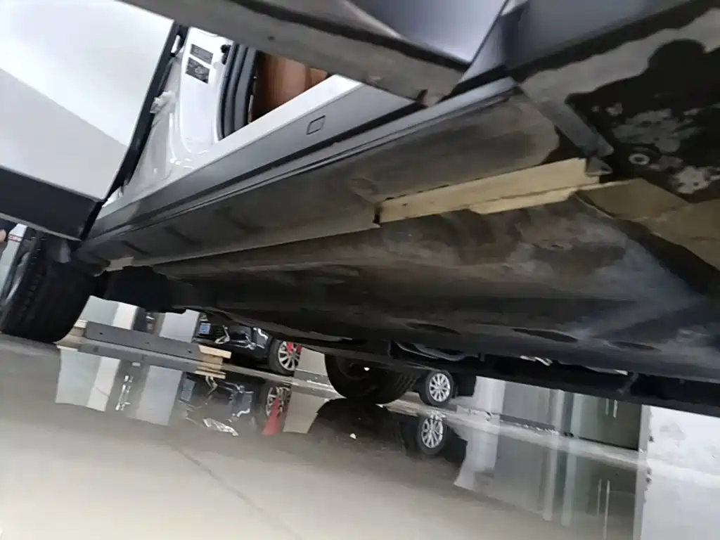 Lexus UX — миниатюра 19