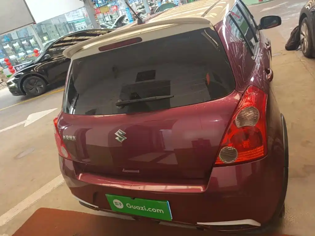 Suzuki Swift — миниатюра 6