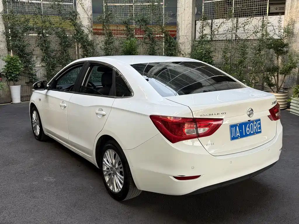 Buick Excelle — миниатюра 14