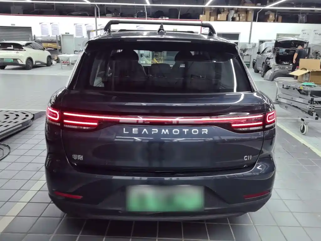 Leapmotor Leapmotor C11 — миниатюра 6