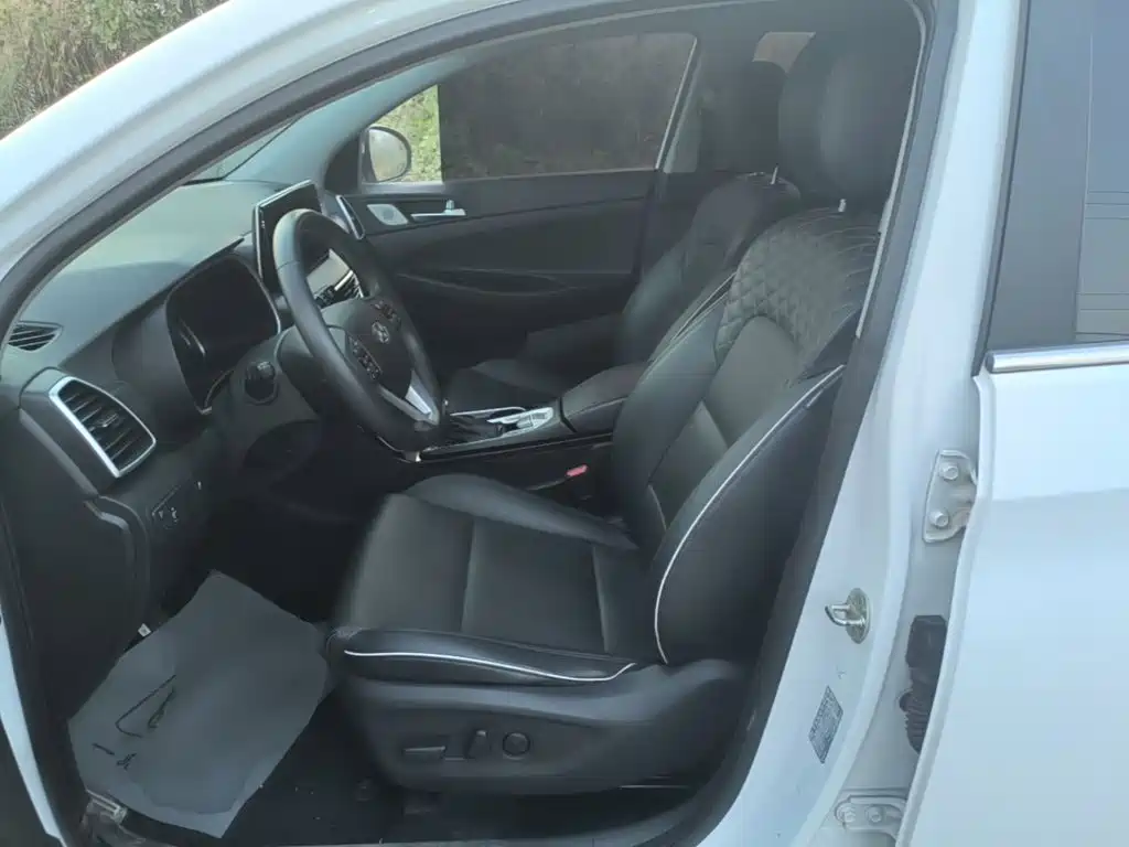 Hyundai Tucson — миниатюра 15