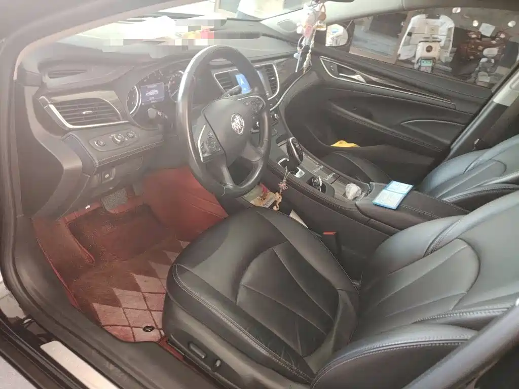 Buick LaCrosse — миниатюра 12