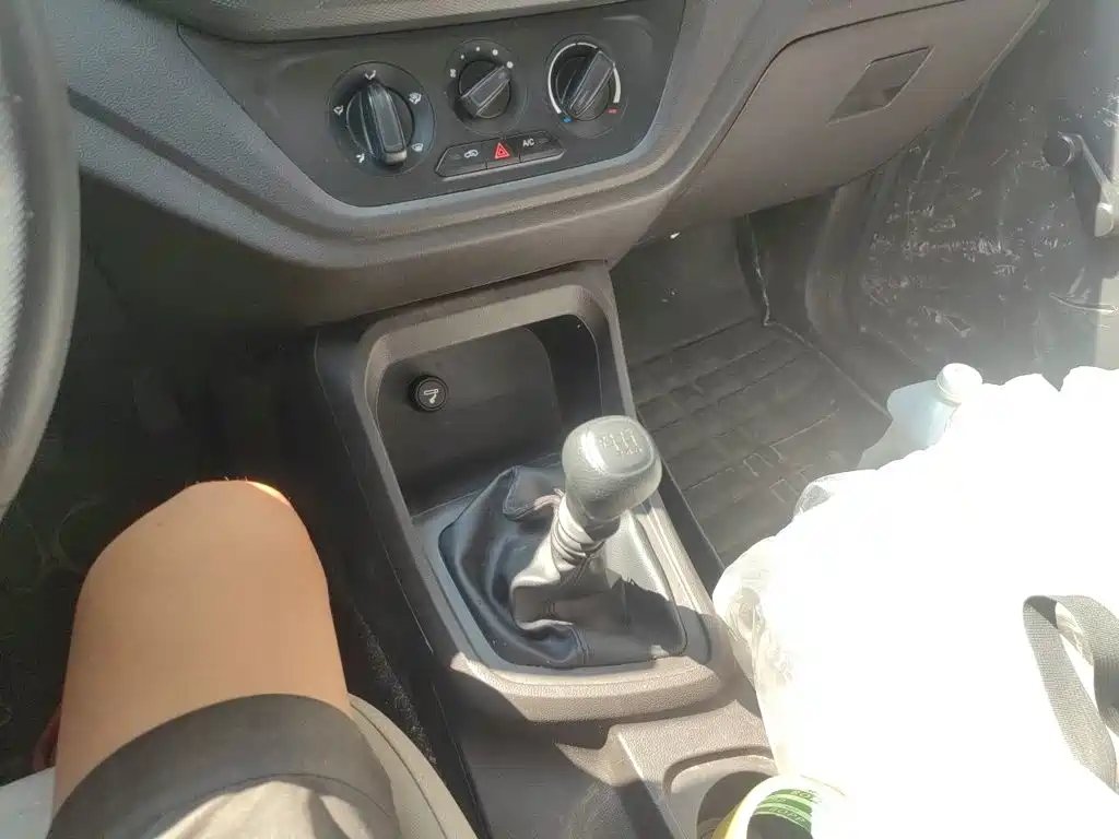 Wuling Hongguang V — миниатюра 15