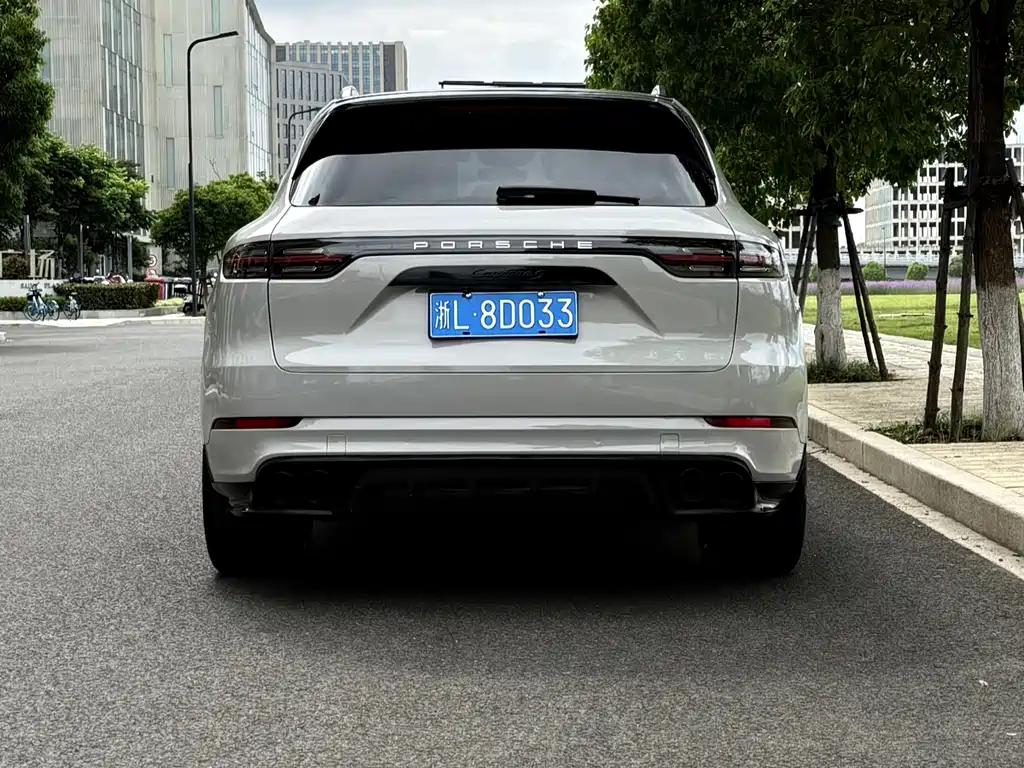 Porsche Cayenne 2018 Cayenne 3.0T