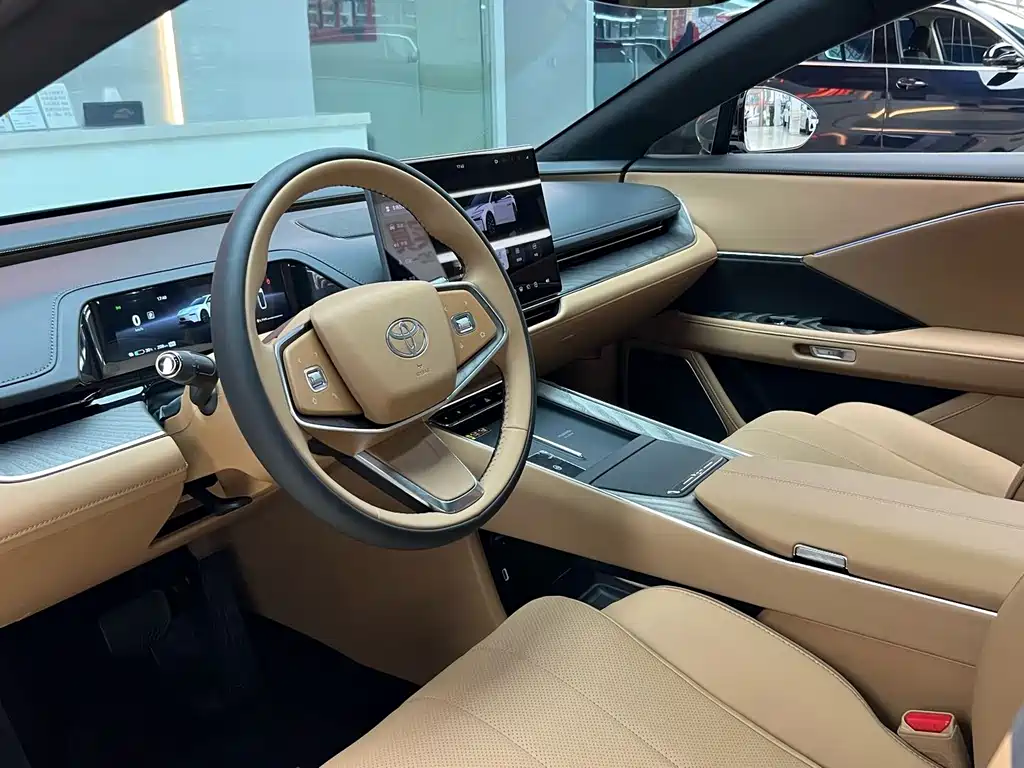 Toyota bZ7 — миниатюра 8