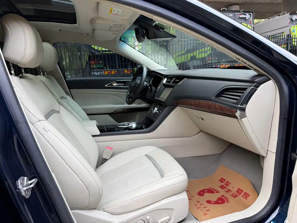 Ford Taurus — миниатюра 12