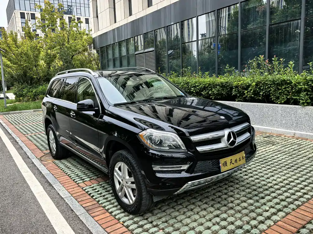 Mercedes-Benz GL-Class — миниатюра 3