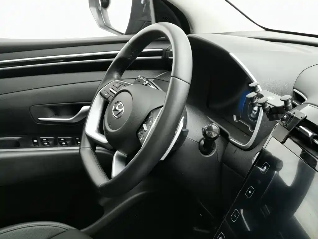 Hyundai Tucson — миниатюра 22
