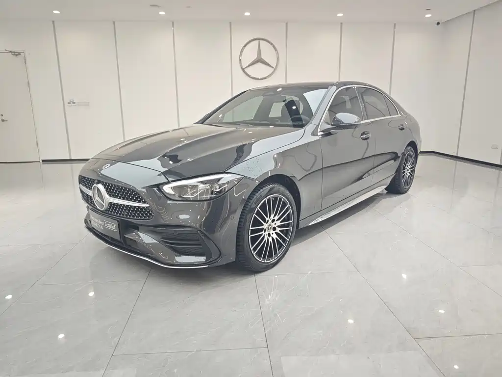 Mercedes-Benz C-Class 2025