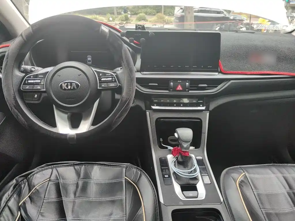 Kia K3 — миниатюра 5
