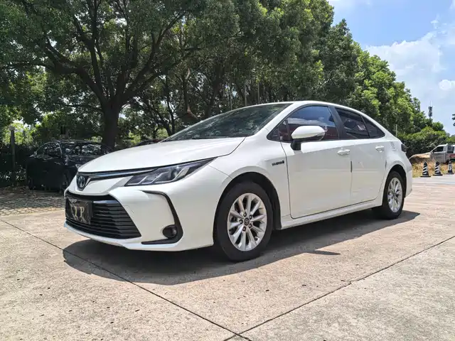 TOYOTA COROLLA 2023