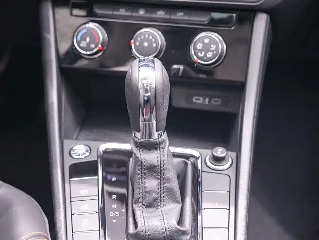 Volkswagen Bora — миниатюра 17