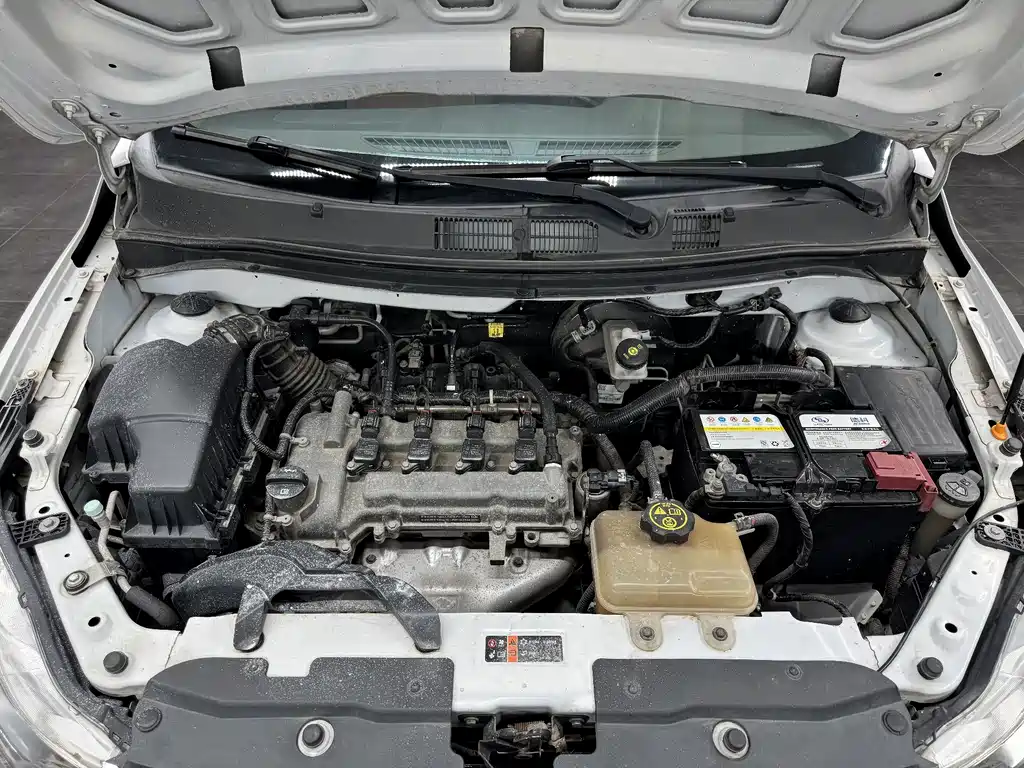 Chevrolet Sail — миниатюра 16