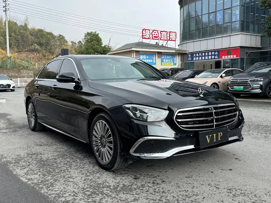 Mercedes-Benz E-Class 2021