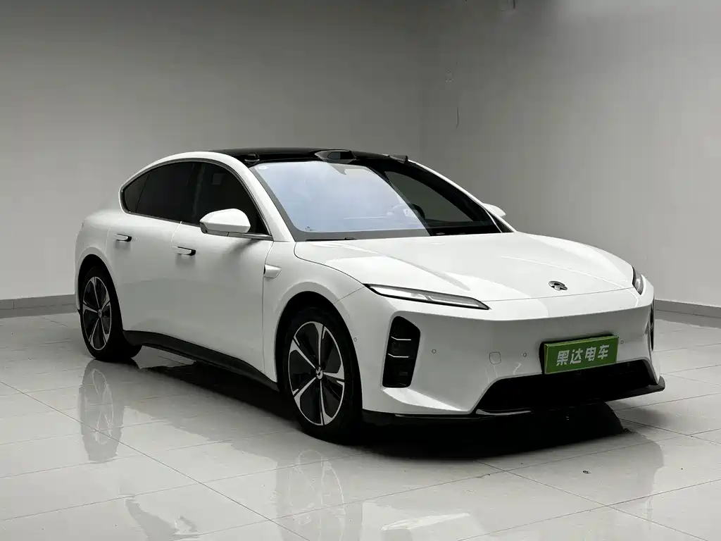 NIO ET5 — миниатюра 3