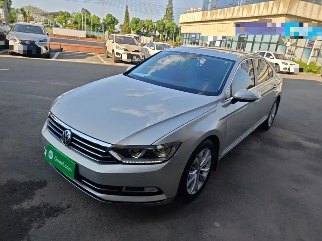 Volkswagen Magotan — миниатюра 2