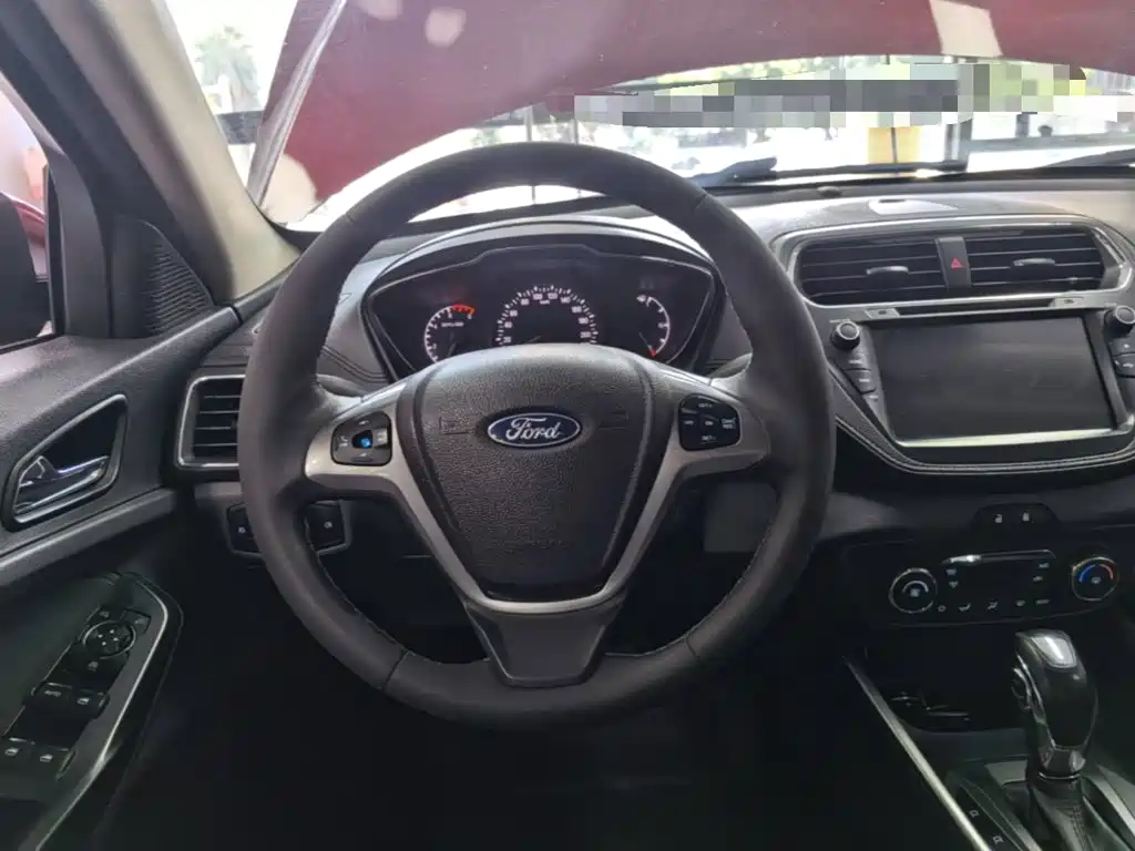 Ford Escort — миниатюра 11