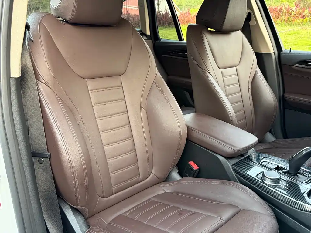 BMW X3 — миниатюра 10