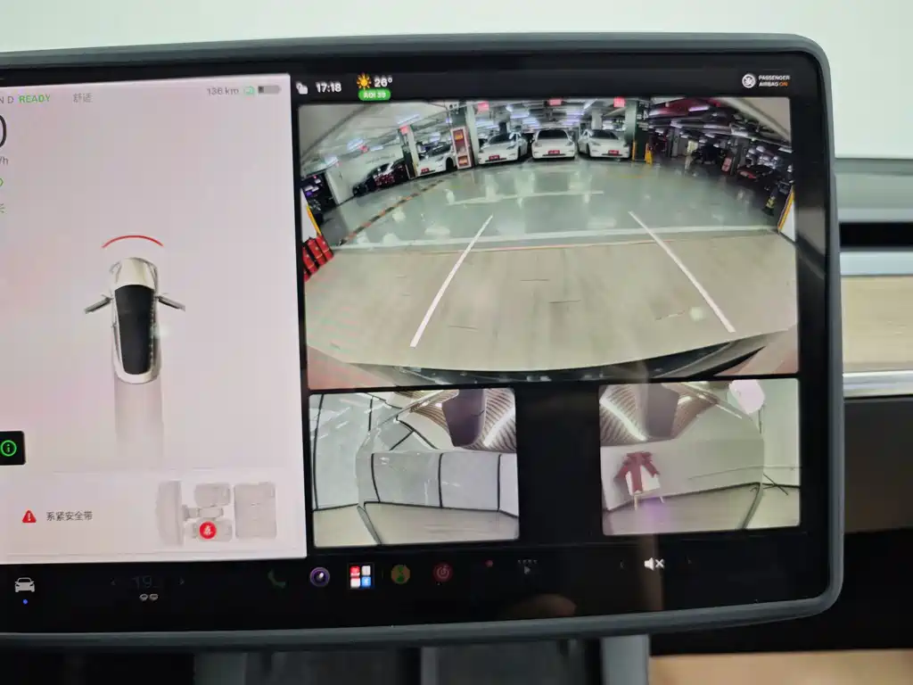 Tesla Model 3 — миниатюра 31