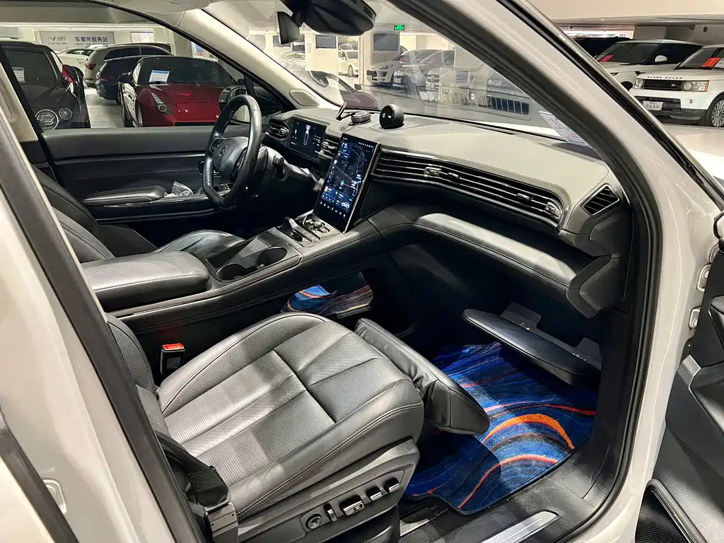 NIO ES8 — миниатюра 7