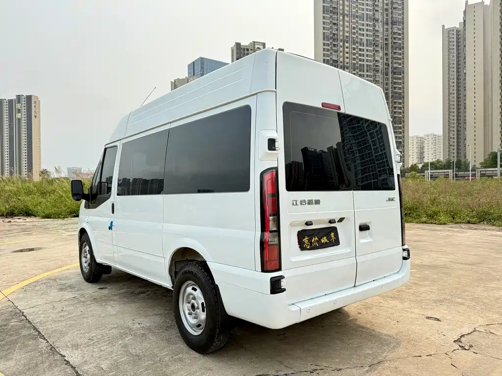 JMC JMC Fushun — миниатюра 7