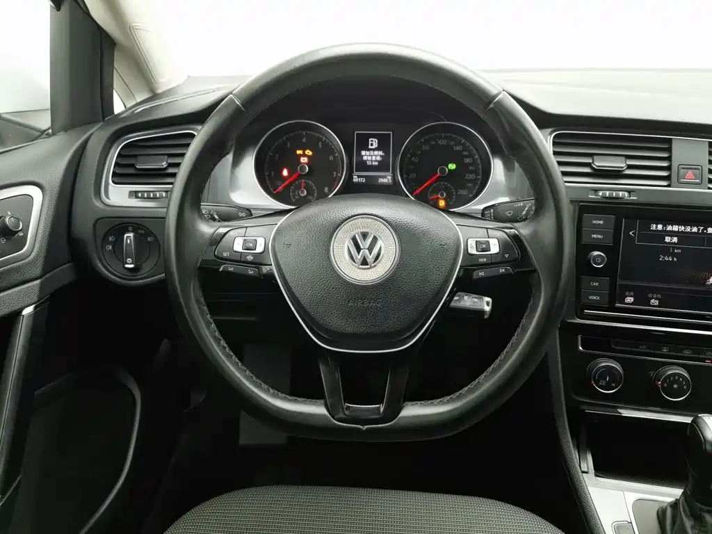 Volkswagen Golf — миниатюра 11