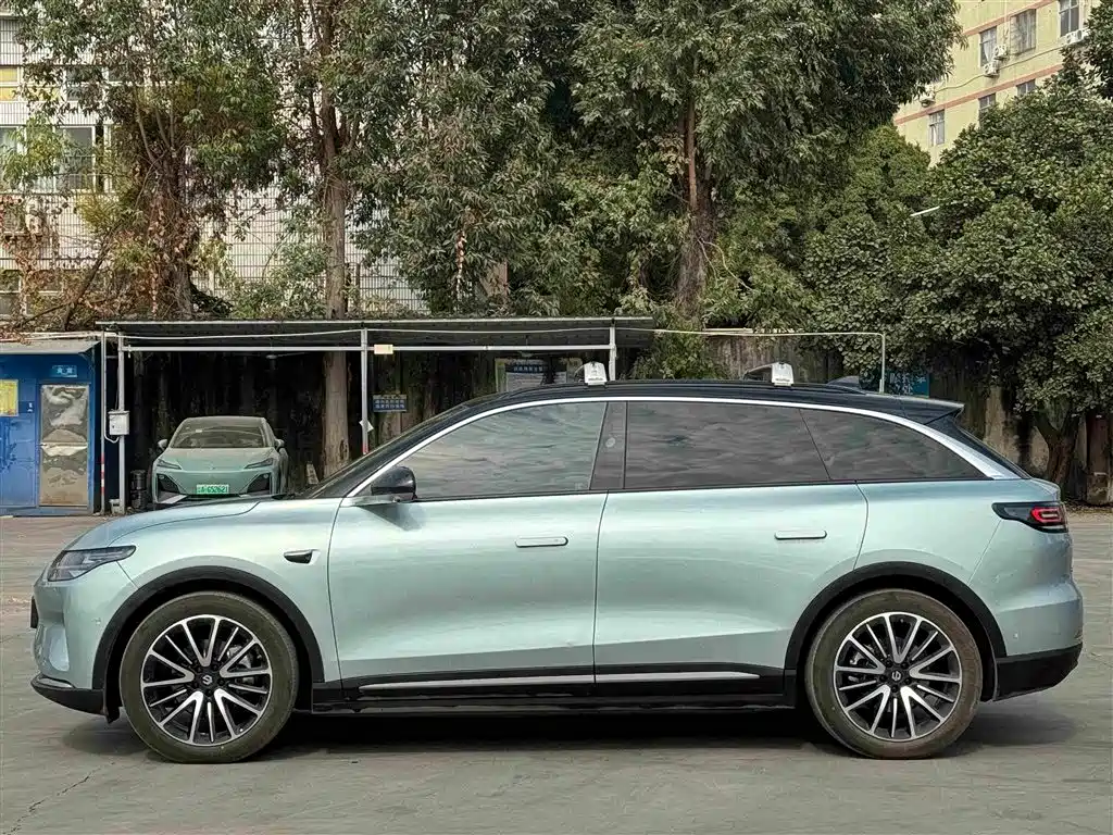 Leapmotor Leapmotor C11 — миниатюра 8