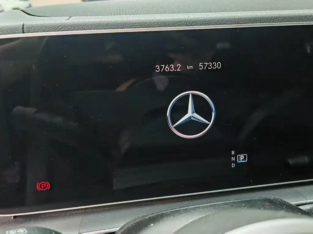 Mercedes-Benz GLE (Import) — миниатюра 5