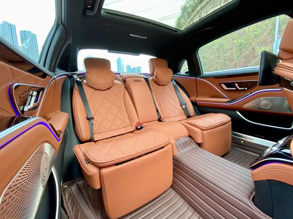 Mercedes-Benz S-Class — миниатюра 12