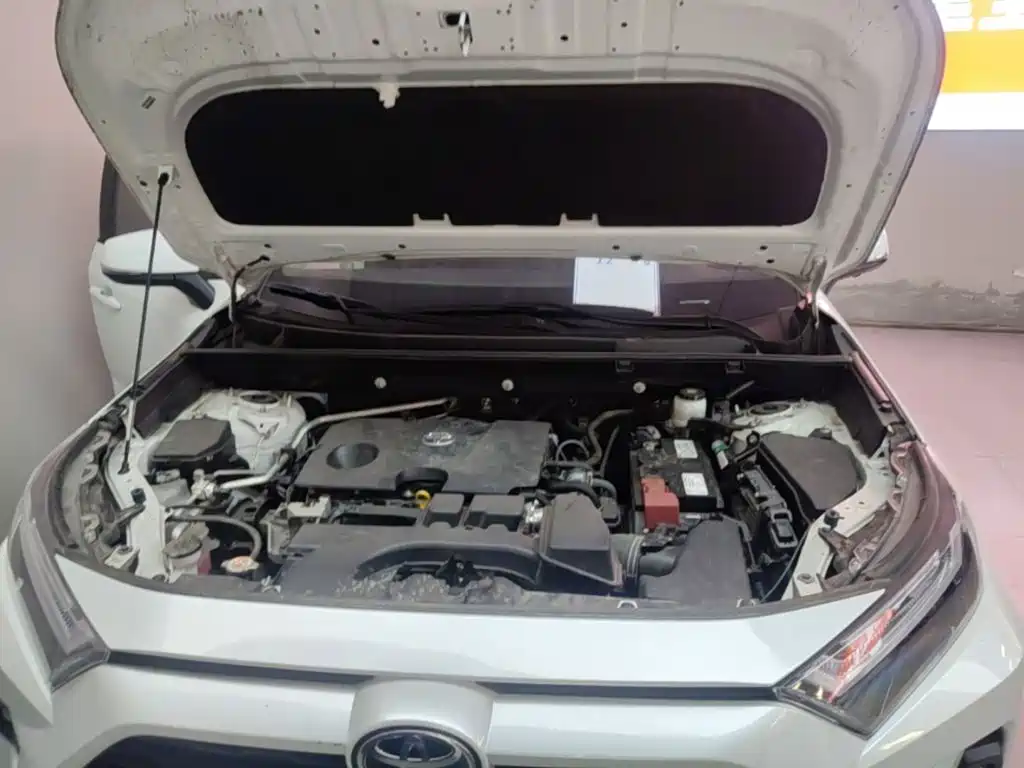 Toyota RAV4 — миниатюра 20