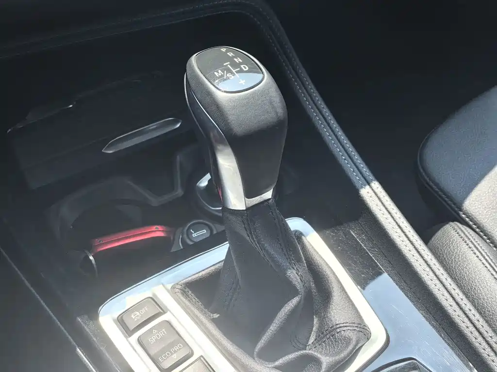 BMW 1 Series - фото 5