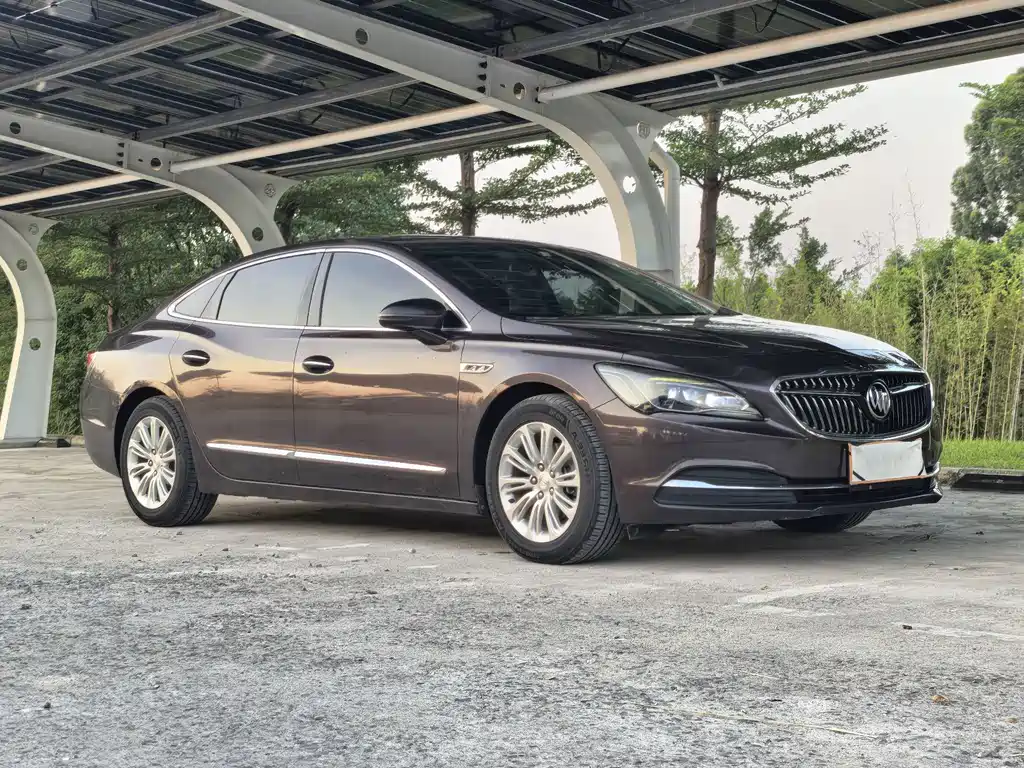 Buick LaCrosse — миниатюра 3