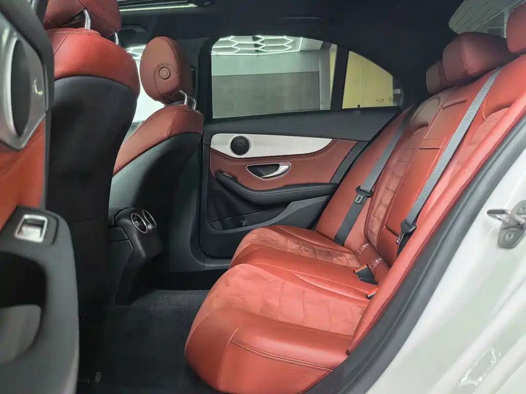 Mercedes-Benz C-Class — миниатюра 19