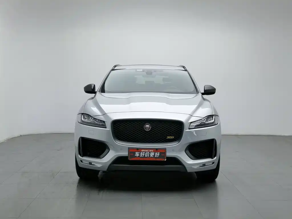 Jaguar F-PACE — миниатюра 3