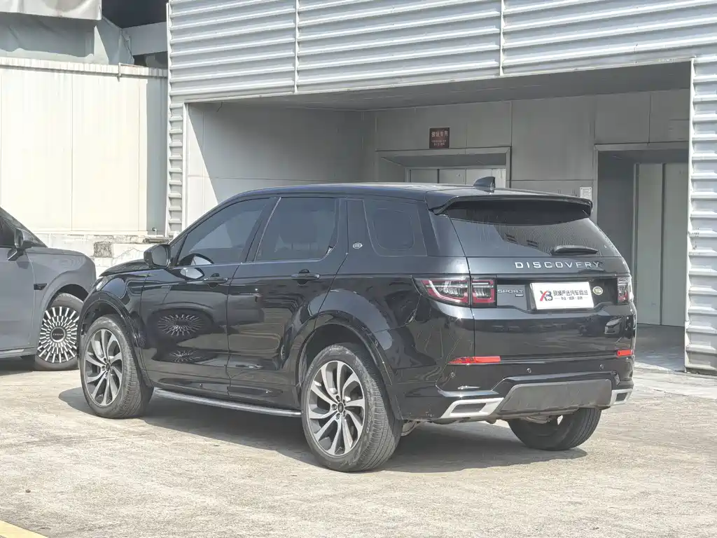 Land Rover Discovery Sport — миниатюра 6