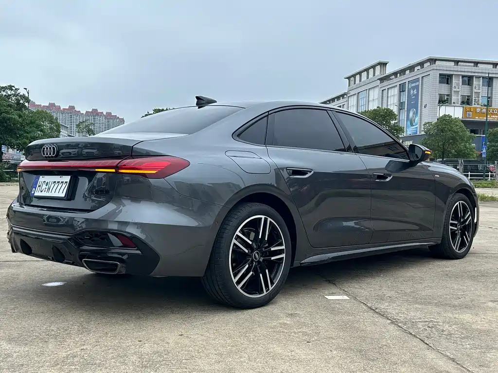 Audi A5L 2026 2.0T Sport Plus