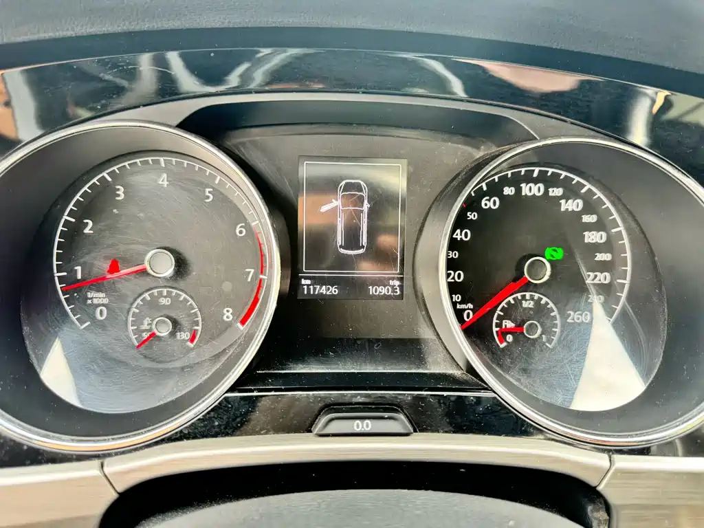 Volkswagen Touran — миниатюра 7