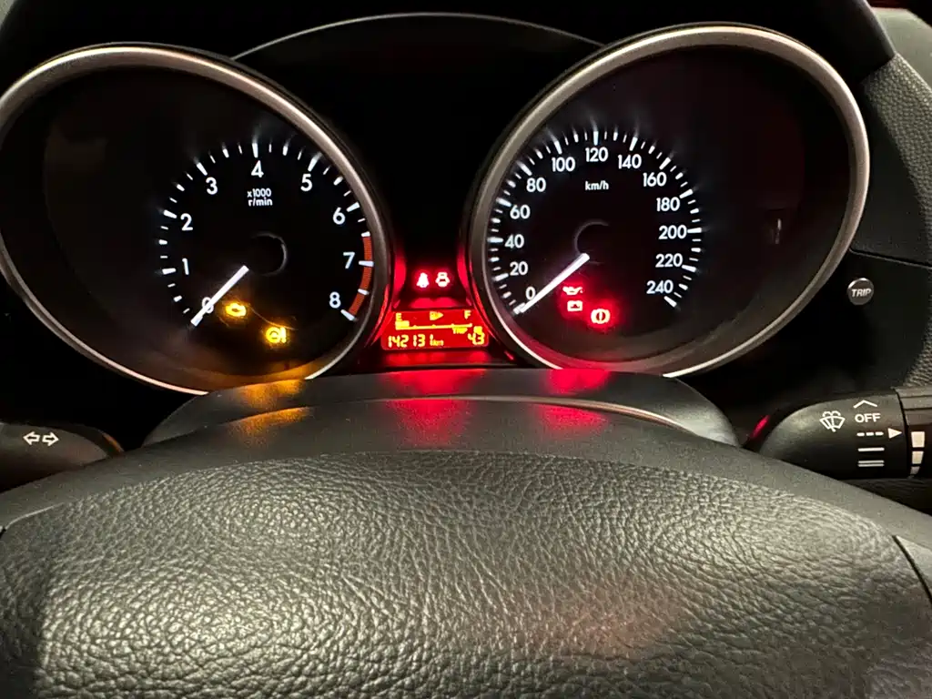 Mazda 5 — миниатюра 10