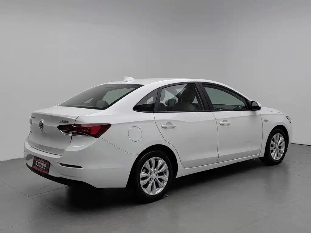 Buick Excelle — миниатюра 2