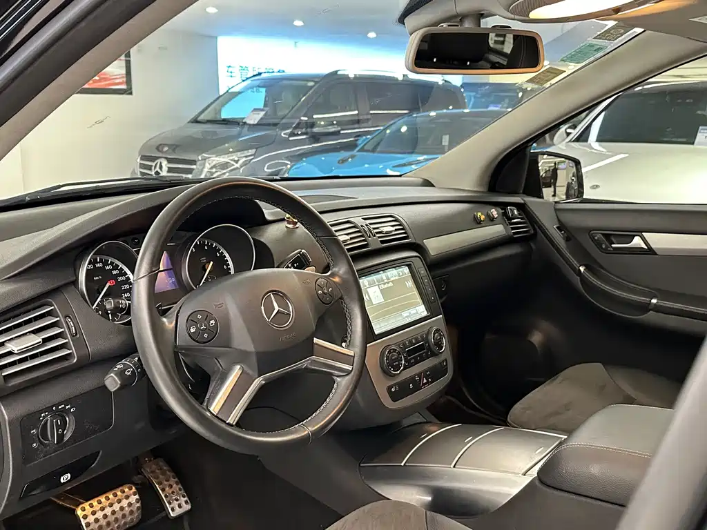 Mercedes-Benz R-Class — миниатюра 10