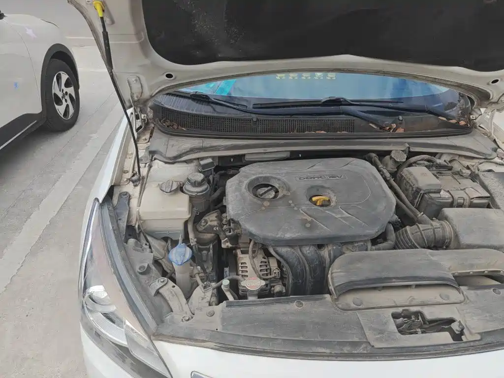 Hyundai Mistra — миниатюра 20
