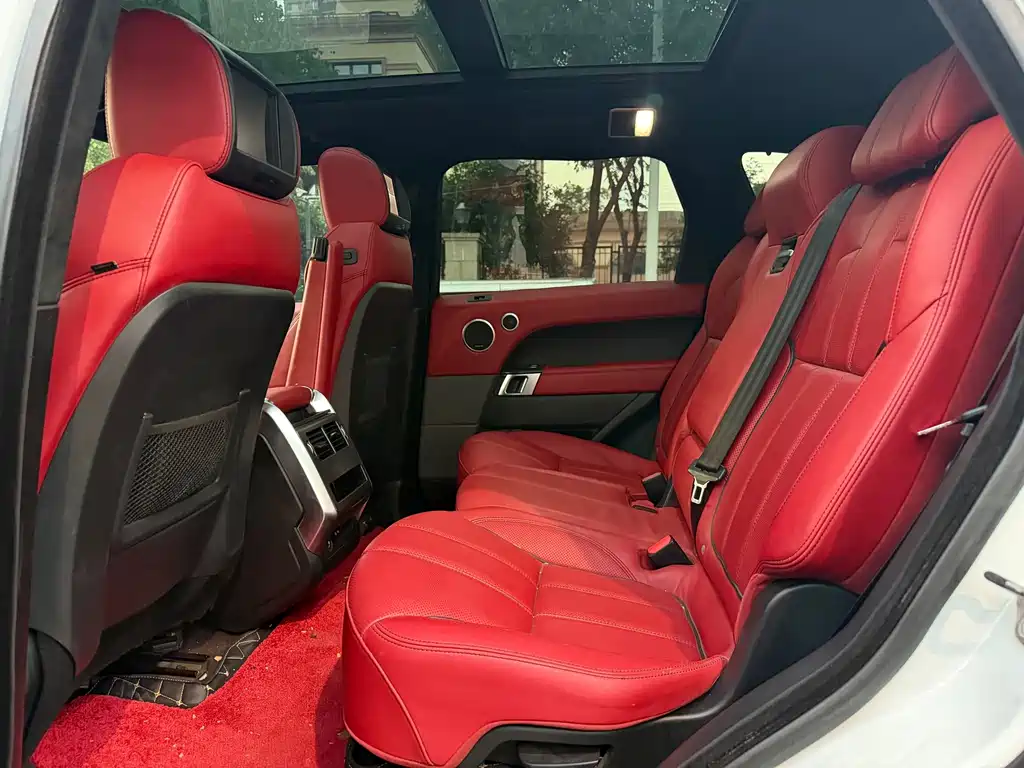 Land Rover Sport — миниатюра 7